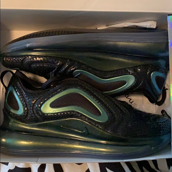 Nike Air Max 720